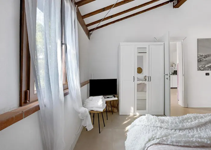 Feriegård Per Caso Carignano (Tuscany)